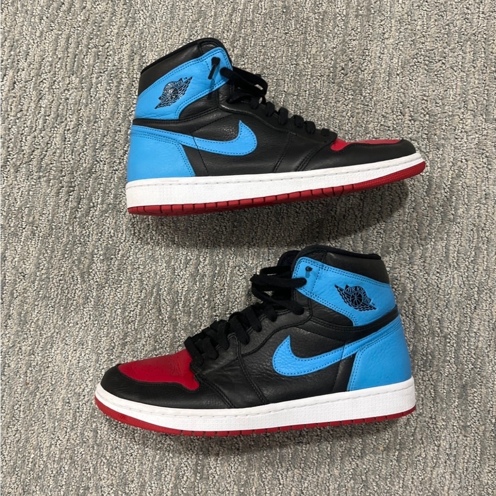 Jordan 1 UNC to CHI size 12 W, 10.5 M